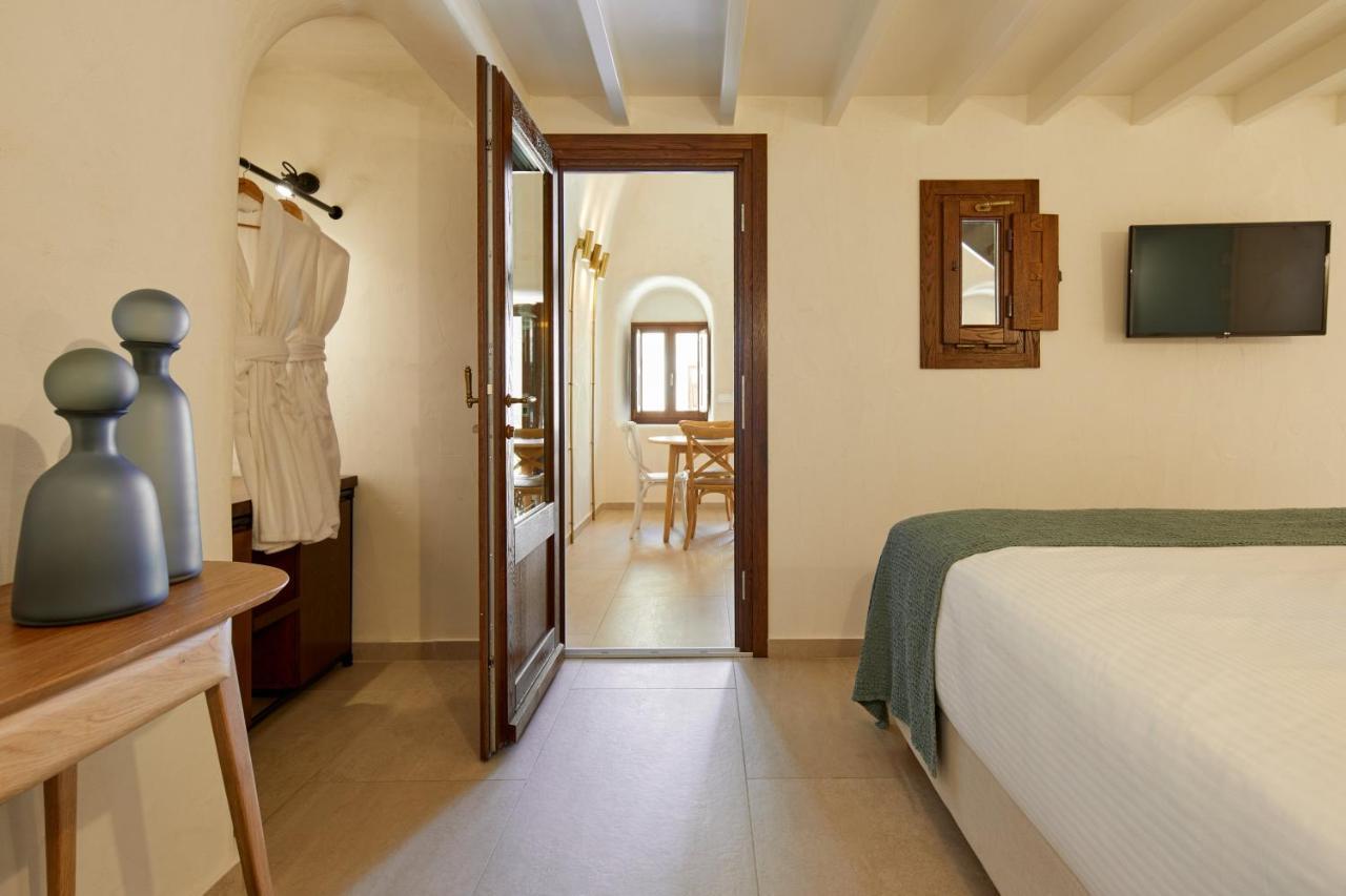 Winery Hotel 1870 ثيرا المظهر الخارجي الصورة